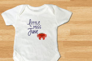 Little Miss June Crab Applique for Seasonal Projects